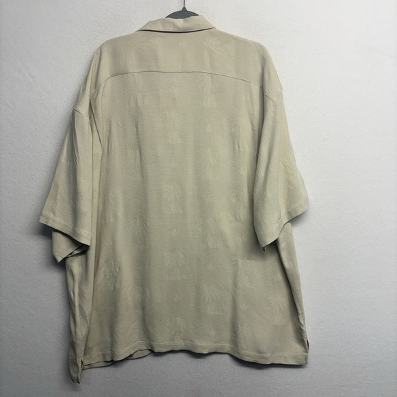 NWT Tommy Bahama Button Down Shirt Cream XXL Sunny Palms Camp Sand Dollar Silk - Picture 2 of 7